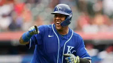 MLB: Salvador Pérez lidera la Liga Americana a punta de fuerza jonronera (+Video) MLB: Salvador Pérez lidera la Liga Americana a punta de fuerza jonronera (+Video)