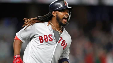 MLB: Mira qué equipo firmó al hijo de esta leyenda dominicana