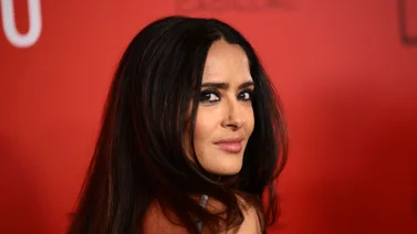 Mira cómo lucía Salma Hayek cuando se casó 15 años atrás