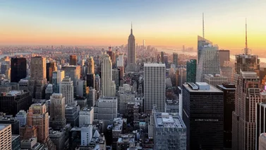 Estados Unidos: Nueva York es vigilada por este OVNI que hace dudar a los expertos (+Video)