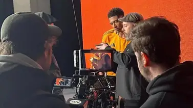 ¿Filtrada? Jude Bellingham es captado posando la nueva camiseta del Real Madrid ¿Filtrada? Jude Bellingham es captado posando la nueva camiseta del Real Madrid