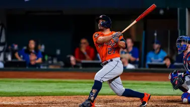MLB: José Altuve levanta al público en México con descomunal jonrón (+Video) MLB: José Altuve levanta al público en México con descomunal jonrón (+Video)