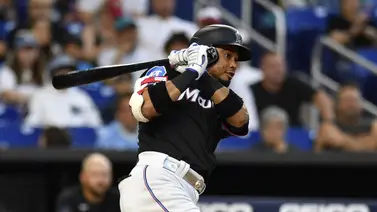 MLB: ¿Dificultades? Luis Arráez abrió la “Regadera” y nadie se salva de sus batazos (+Números) MLB: ¿Dificultades? Luis Arráez abrió la “Regadera” y nadie se salva de sus batazos (+Números)