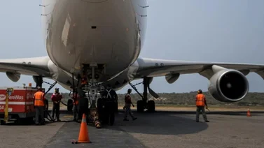 Por esta razón evacuaron un avión con destino a Santo Domingo en el Aeropuerto de Maiquetía