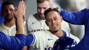 MLB: ¡Y llegó! Vea aquí el primer hit de Leo Rivas en Grandes Ligas con Marineros de Seattle (+Video)
