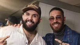  Sergio Ramos se aventura en la música junto a Carín León ¿Y el fútbol?