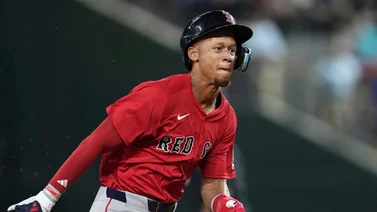 MLB: Kristian Campbell iguala marca para un novato de los Medias Rojas