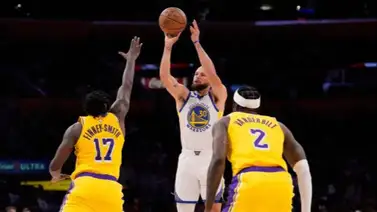 NBA: ¿Podrá ganarlo? Stephen Curry sorprende a toda la liga al posicionarse entre los 5 candidatos al MVP NBA: ¿Podrá ganarlo? Stephen Curry sorprende a toda la liga al posicionarse entre los 5 candidatos al MVP