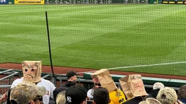 MLB: Fanaticos de Pittsburgh están "hartos" de perder y piden la venta del equipo  (+Detalles)