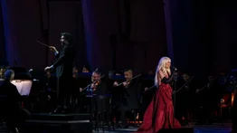 Christina Aguilera y Gustavo Dudamel se unen en un concierto benéfico