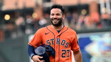 MLB: Mira el error infantil que cómete José Altuve en su nueva posición con Astros de Houston 
