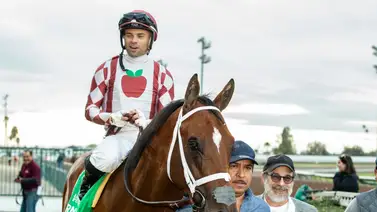 Hijo de Curlin que costó $825 mil ganó el Santa Anita Derby Graded 1 Hijo de Curlin que costó $825 mil ganó el Santa Anita Derby Graded 1