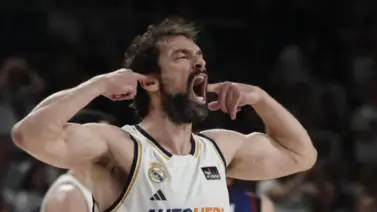 Liga Endesa: Mira la plegaria que encestó Sergio Lull en el último parcial ante el Barcelona (+Video) Liga Endesa: Mira la plegaria que encestó Sergio Lull en el último parcial ante el Barcelona (+Video)