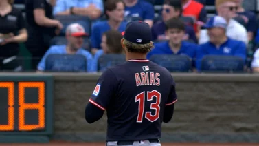 MLB: Gabriel Arias hace olvidar a Andrés Giménez en Cleveland con jugada de lujo (+Video)