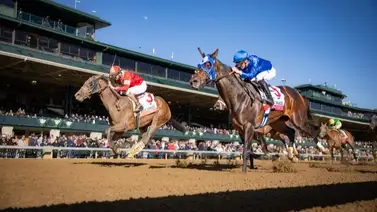 Burnham Square gana el Blue Grass Stakes y confirma su presencia en el Kentucky Derby Burnham Square gana el Blue Grass Stakes y confirma su presencia en el Kentucky Derby