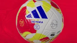 "Victoria": El balón que rodará en la final de la Copa del Rey