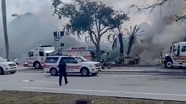 Avioneta se estrella en Boca Ratón
