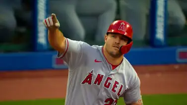 MLB: Mira el tablazo de Mike Trout para empatar el partido ante los Astros (+Video) MLB: Mira el tablazo de Mike Trout para empatar el partido ante los Astros (+Video)