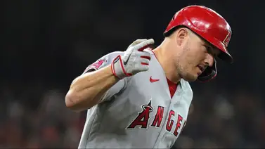 Mike Trout iguala está marca personal en la temporada 2025 Mike Trout iguala está marca personal en la temporada 2025