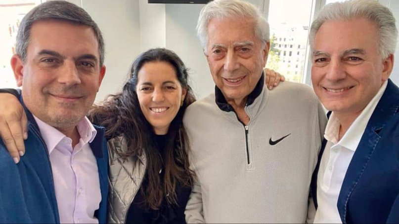 Muere el escritor Mario Vargas Llosa y Premio Nobel de Literatura 