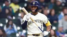 MLB: ¿Jackson Chourio batea, pero no se embasa? Este particular registro lo deja en evidencia