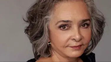 Ana Martín revive su infancia con inéditas y sentimentales fotografías Ana Martín revive su infancia con inéditas y sentimentales fotografías