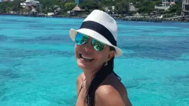 Viviana Gibelli factura "vendiendo" pulseras en la Isla de Margarita (+Video) Viviana Gibelli factura "vendiendo" pulseras en la Isla de Margarita (+Video)