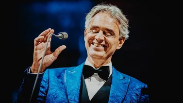 Andrea Bocelli conmueve al cantar el “Ave María” (+Video)