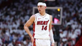 NBA: ¡Nunca falta en playoffs! Mira el impactante registro de Tyler Herro en su carrera