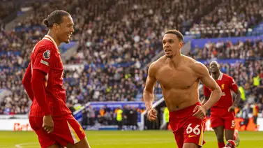Trent Alexander-Arnold acerca al Liverpool al titulo liguero y vuelve a sembrar dudas sobre su futuro Trent Alexander-Arnold acerca al Liverpool al titulo liguero y vuelve a sembrar dudas sobre su futuro