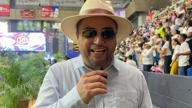 Renzo "El Bendecido de Dios" enciende la Fe en concierto masivo en Parque Miranda