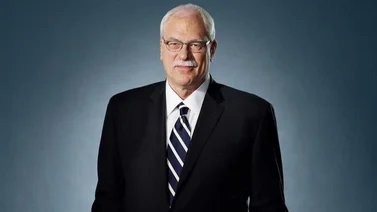 ¿Anticuado o con razón? Phil Jackson ataca a la NBA por ignorar los "días sagrados"