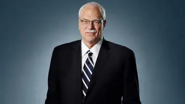 ¿Anticuado o con razón? Phil Jackson ataca a la NBA por ignorar los "días sagrados" ¿Anticuado o con razón? Phil Jackson ataca a la NBA por ignorar los "días sagrados"