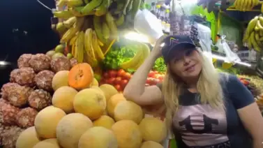 Milena Santander y los desafíos de trabajar en una frutería en Caracas Milena Santander y los desafíos de trabajar en una frutería en Caracas