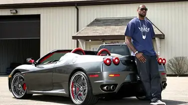 NBA: Echa un vistazo a la lujosa colección de autos de LeBron James (+fotos) NBA: Echa un vistazo a la lujosa colección de autos de LeBron James (+fotos)