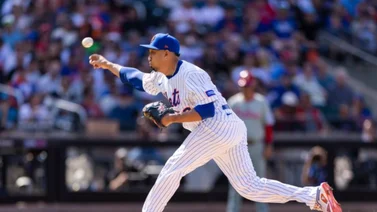 MLB: Edwin Díaz abandona el juego ante Filadelfia por presunta lesión (+Detalles)