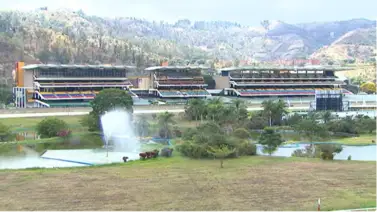 Ejemplares selectivos en el hipódromo La Rinconada tienen nuevo entrenador Ejemplares selectivos en el hipódromo La Rinconada tienen nuevo entrenador