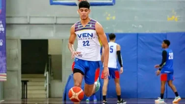 SPB: Así fue el debut de Enrique Medina, el gigante de 2.18, con Guaiqueríes de Margarita