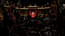 Así acamparon los feligreses para presenciar el funeral del papa Francisco