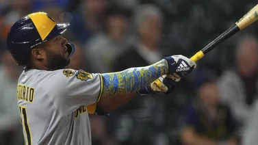 MLB: Jackson Chourio sigue aumentando sus números con Milwaukee rápidamente (+video)