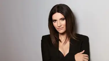 Laura Pausini transforma “Turista” de Bad Bunny en una emotiva balada Laura Pausini transforma “Turista” de Bad Bunny en una emotiva balada