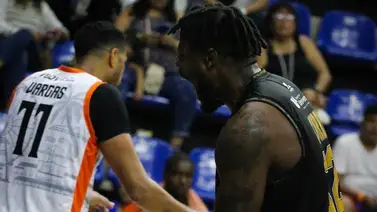 SPB: ¡Un coloso de los tableros! Sydney Curry impuso un nuevo récord en victoria de Panteras ante Gladiadores SPB: ¡Un coloso de los tableros! Sydney Curry impuso un nuevo récord en victoria de Panteras ante Gladiadores