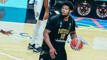 Panteras y Frontinos sonríen en la SPB: Curry logra hazaña ante Gladiadores, Frontinos vence a Trotamundos Panteras y Frontinos sonríen en la SPB: Curry logra hazaña ante Gladiadores, Frontinos vence a Trotamundos