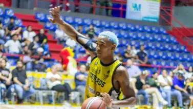 SPB: Luis "Tapipa" Duarte, el MVP no cede su trono en el inicio de zafra SPB: Luis "Tapipa" Duarte, el MVP no cede su trono en el inicio de zafra