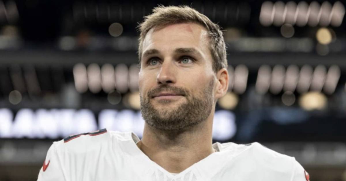 NFL: COUSINS FIRMA CON RAIDERS PARA TRANSICIÓN