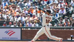 MLB: Rafael Devers castiga a los Filis y enciende la fiesta en la bahía