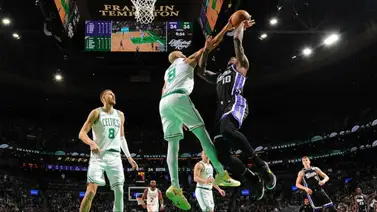 El muro de 1.93mts: Derrick White acecha un récord histórico de tapones El muro de 1.93mts: Derrick White acecha un récord histórico de tapones