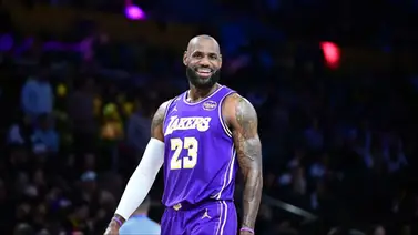 LeBron James brilla en la Bahía: Victoria colectiva mantiene a los Lakers en la élite del Oeste LeBron James brilla en la Bahía: Victoria colectiva mantiene a los Lakers en la élite del Oeste