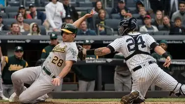 Oakland silencia el Bronx: Una blanqueada histórica tras 54 años de espera Oakland silencia el Bronx: Una blanqueada histórica tras 54 años de espera