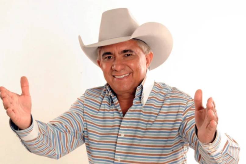 Reynaldo Armas reaparece tras problemas de salud y con buenas noticias